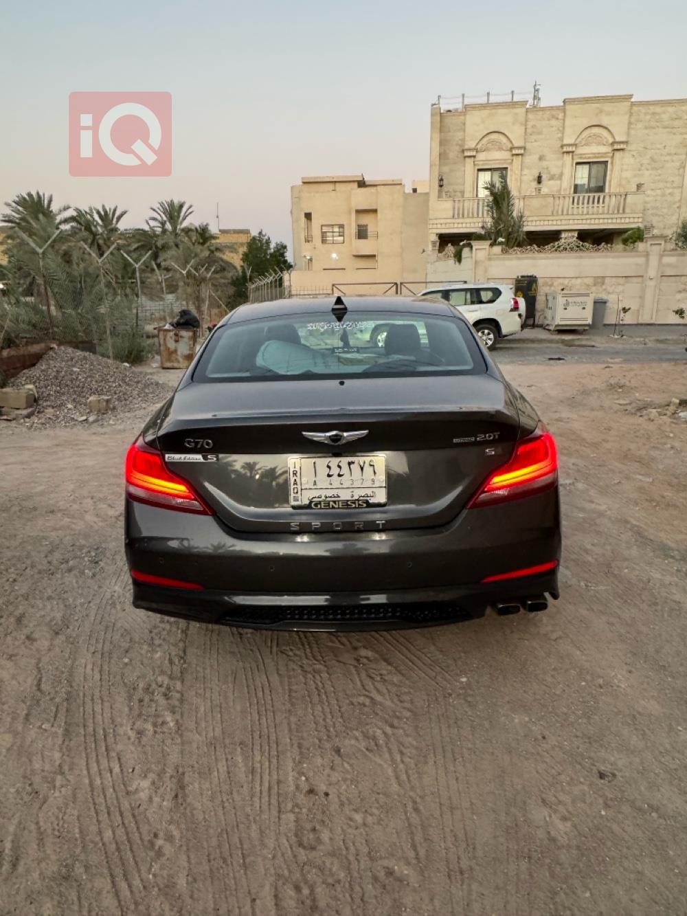 جێنسس G70